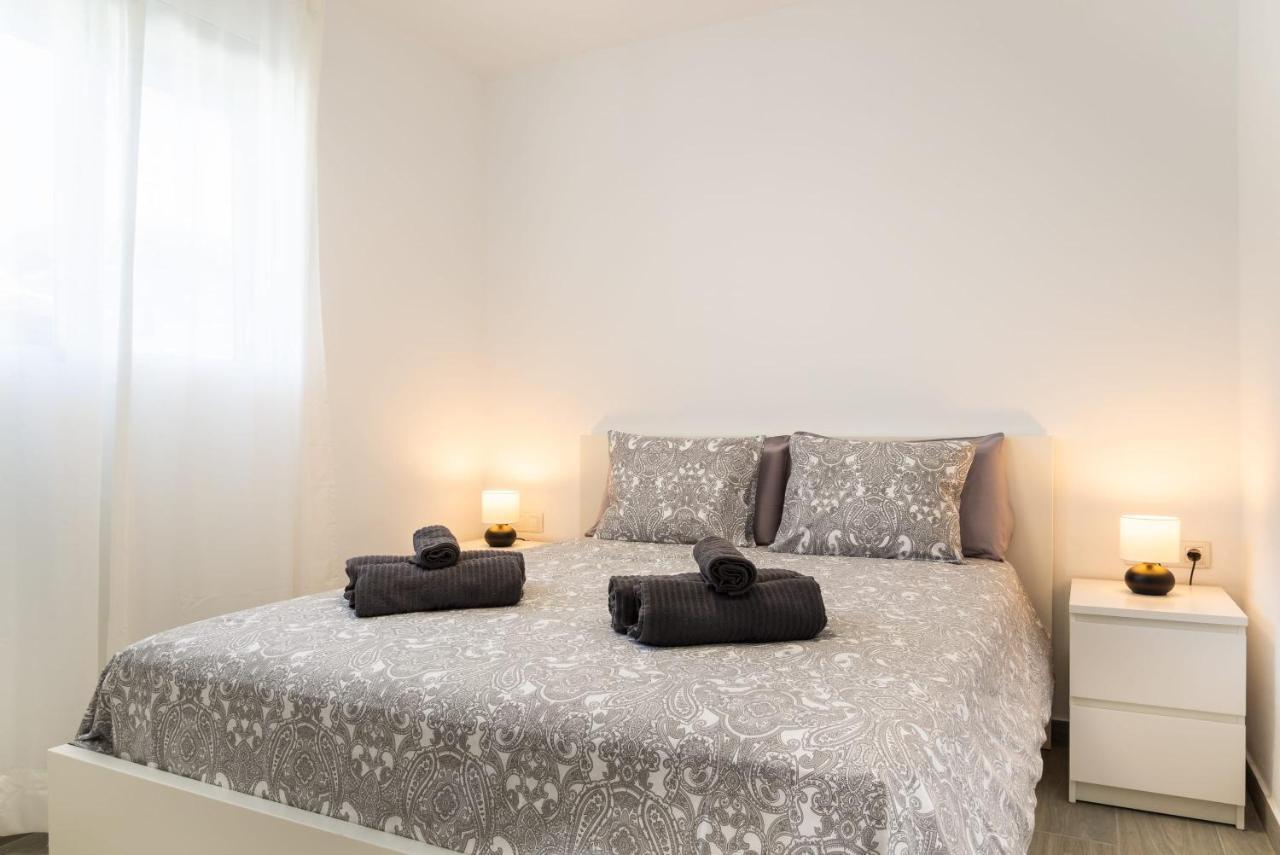 Casa Lucien - Newly Refurbished Apartment With Swimming Pool - Ideal For Couples 科拉雷侯 外观 照片